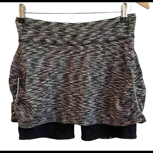 Athleta Contender 2 in 1 Skirt Shorts Combo - Picture 2 of 7